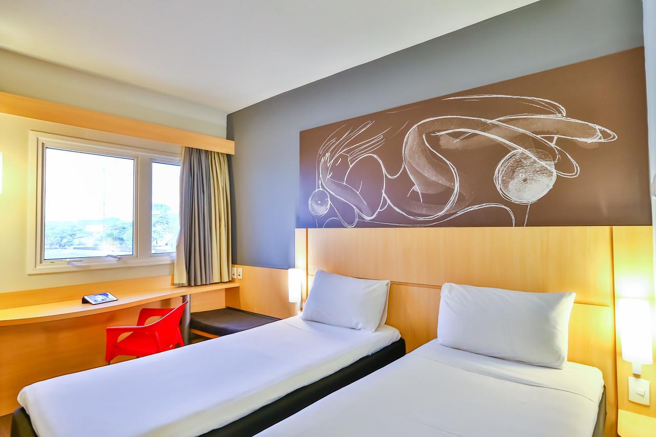 Отель Ibis Гояния Номер фото